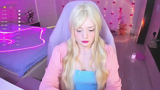 Amy honey angel online show from 03.18.25