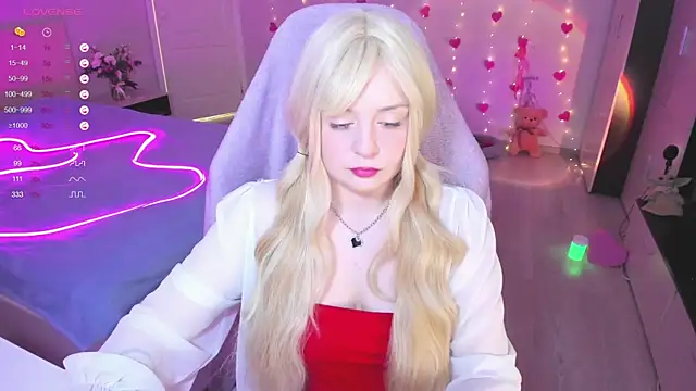 Amy honey angel online show from 03.20.25