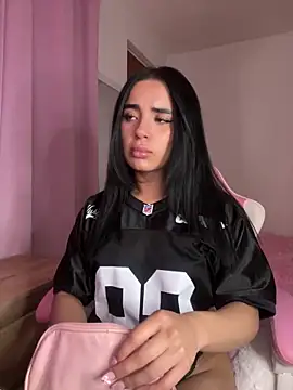 Emily-14 online show from 12.17.25