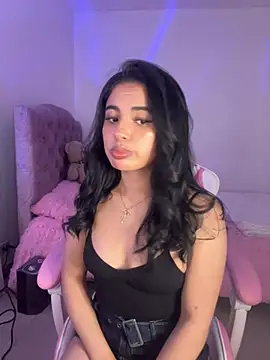 Emily-14 online show from 04.14.26