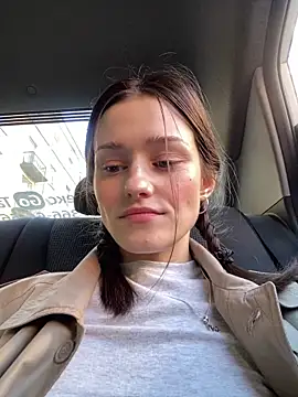 Mia Mia M online show from 03.21.26