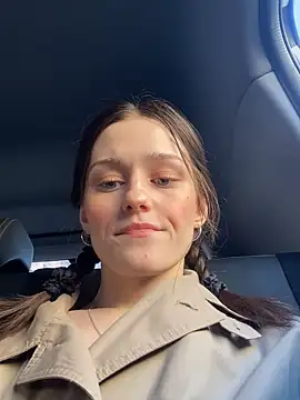 Mia Mia M online show from 03.28.26