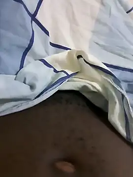 GOLDEN HQUR online show from 11.28.25