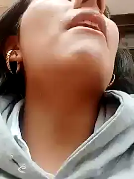 CarlaAlvez online show from 09.12.25