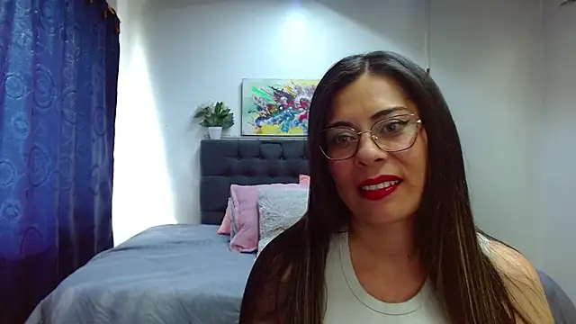  lara1 online show from 01.13.25