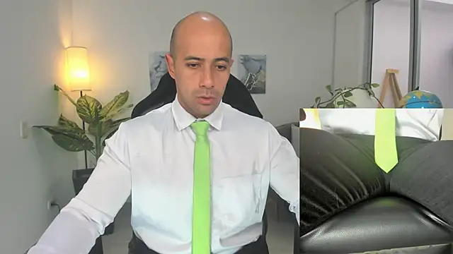 Snapshot of ryan_master_ chatting on 12.27.24 ryan master online show from 12.27.24