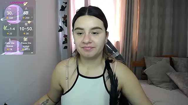 SaraBraun  online show from 12.05.25