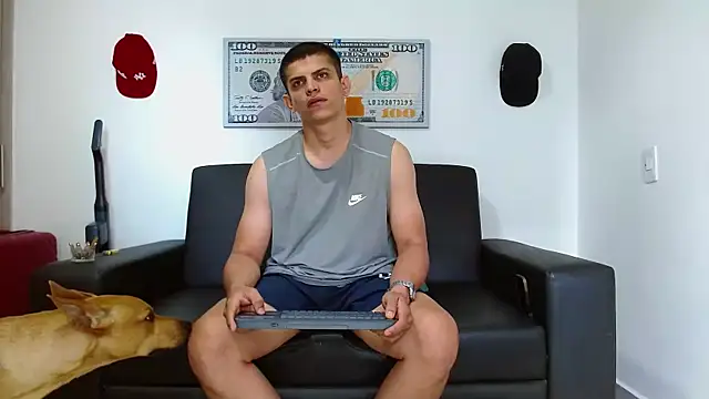 Snapshot of boss_of_cash chatting on 12.21.25 boss of cash online show from 12.21.25