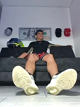 Snapshot of boss_of_cash chatting on 03.16.26 boss of cash online show from 03.16.26