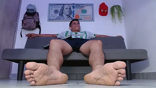 Snapshot of boss_of_cash chatting on 04.01.26 boss of cash online show from 04.01.26