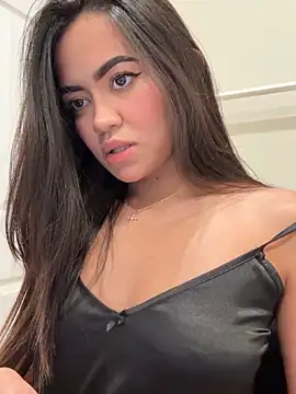 Snapshot of xsweetv chatting on 02.16.25 xsweetv online show from 02.16.25