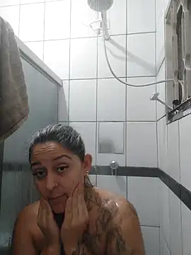 baixinhaloira online show from 11.03.25