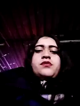 Yaz Moon online show from 02.01.25