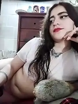 Yaz Moon online show from 02.06.25