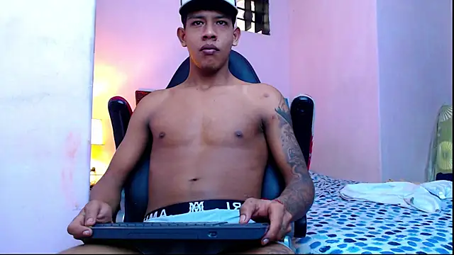 mr stiven  online show from 01.24.25