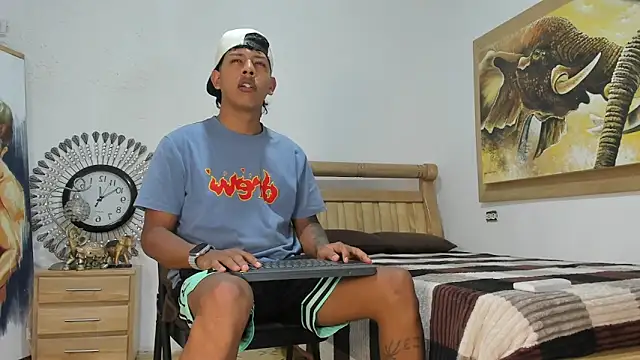 mr stiven  online show from 04.19.26