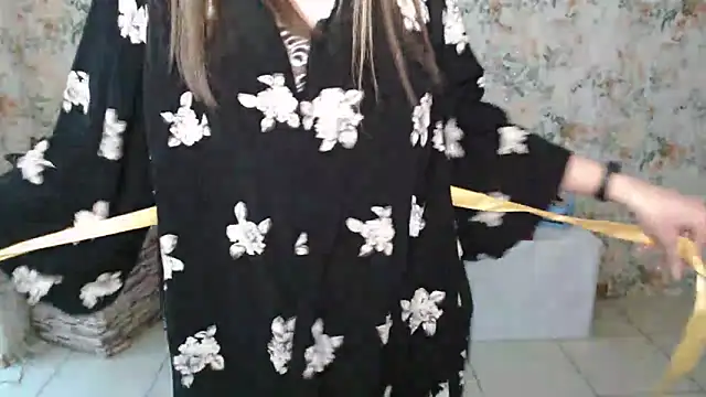 Lina Star S online show from 02.04.25