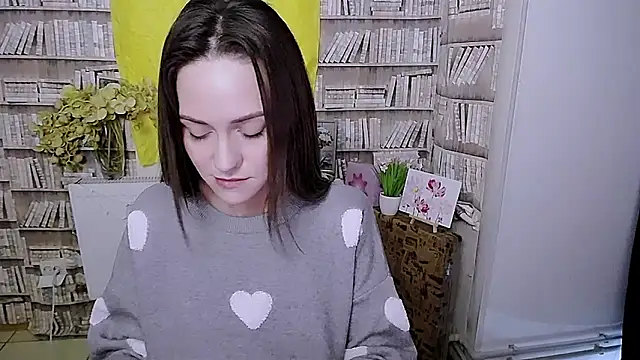 Lina Star S online show from 10.07.25