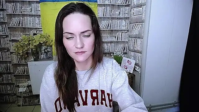 Lina Star S online show from 11.28.25