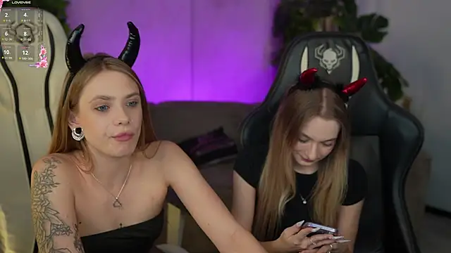 Ewa Pearl online show from 10.31.25