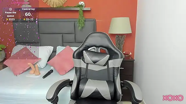 linda rios  online show from 10.17.25