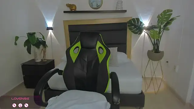 catleya 0 online show from 01.15.25