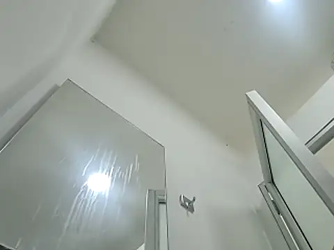 sasi luna online show from 12.19.25