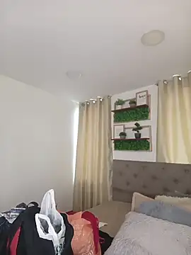 Snapshot of sasi_luna chatting on 02.04.26 sasi luna online show from 02.04.26