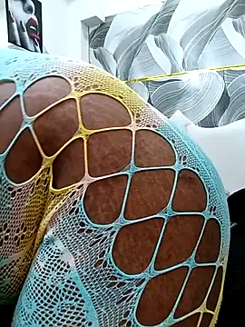 Snapshot of CamilosaOrtega chatting on 04.14.26 CamilosaOrtega online show from 04.14.26