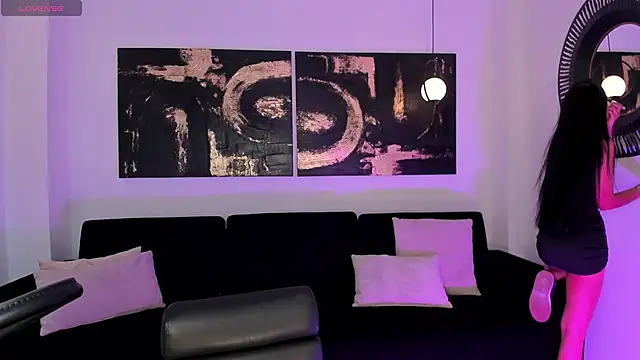 BellaCarteer  online show from 03.22.25