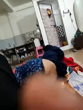 Snapshot of hotty_aira chatting on 01.10.25 hotty aira online show from 01.10.25