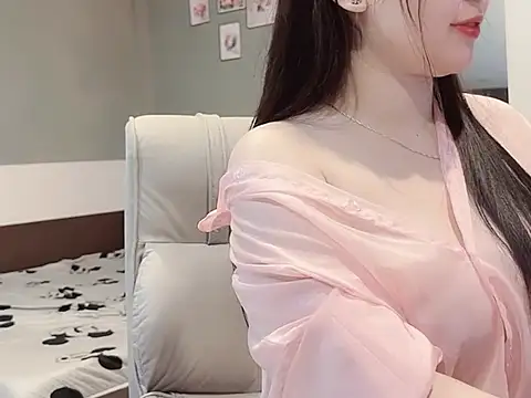 Snapshot of Eva-Public chatting on 02.03.25 Eva-Public online show from 02.03.25