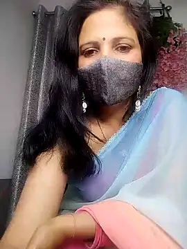 Snapshot of sexy_bhabhi69 chatting on 01.08.25 sexy bhabhi69 online show from 01.08.25