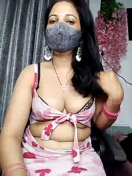 Snapshot of sexy_bhabhi69 chatting on 01.10.25 sexy bhabhi69 online show from 01.10.25
