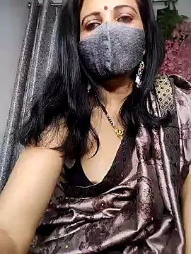 Snapshot of sexy_bhabhi69 chatting on 01.24.25 sexy bhabhi69 online show from 01.24.25