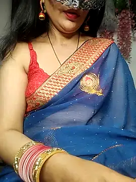 Snapshot of sexy_bhabhi69 chatting on 03.15.25 sexy bhabhi69 online show from 03.15.25