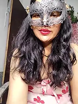 Snapshot of sexy_bhabhi69 chatting on 09.22.25 sexy bhabhi69 online show from 09.22.25