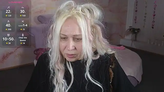 Penelope Pinky online show from 12.22.25