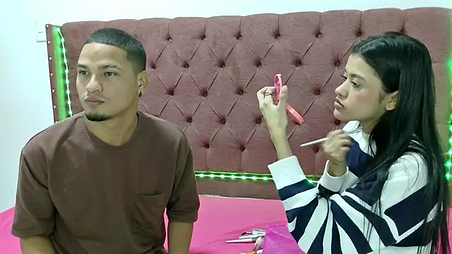 Snapshot of lau_hotfox chatting on 01.25.25 lau hotfox online show from 01.25.25