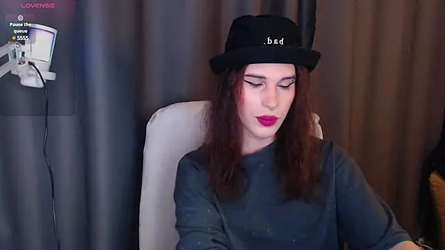 Snapshot of Cassie_Bae chatting on 02.28.25 Cassie Bae online show from 02.28.25