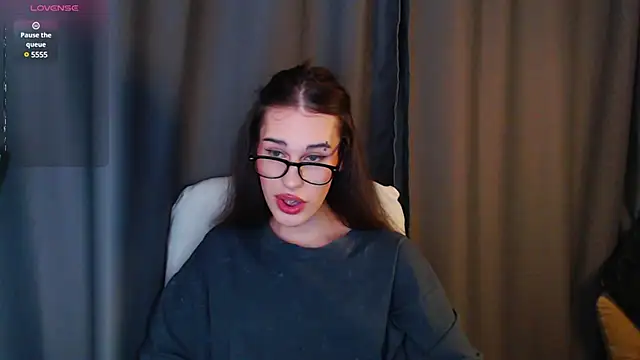 Snapshot of Cassie_Bae chatting on 03.02.25 Cassie Bae online show from 03.02.25