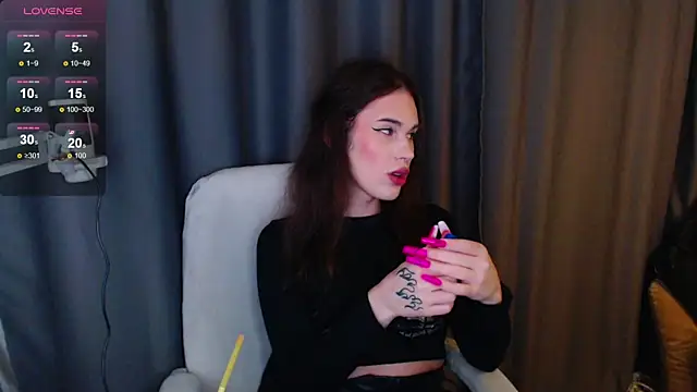 Snapshot of Cassie_Bae chatting on 03.04.25 Cassie Bae online show from 03.04.25