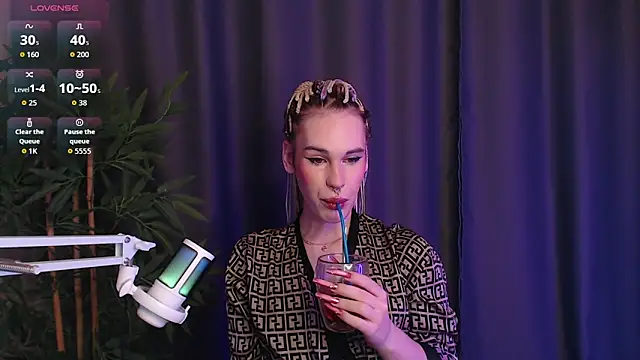 Cassie Bae online show from 01.14.26