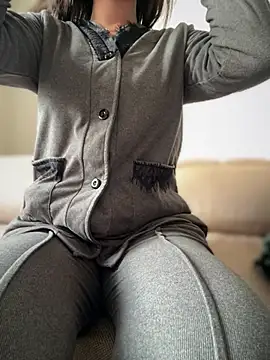 hot girl dina online show from 02.23.25