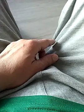 Snapshot of Dannydy2015 chatting on 01.28.25 Dannydy2015 online show from 01.28.25