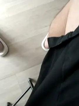 Snapshot of Dannydy2015 chatting on 10.07.25 Dannydy2015 online show from 10.07.25