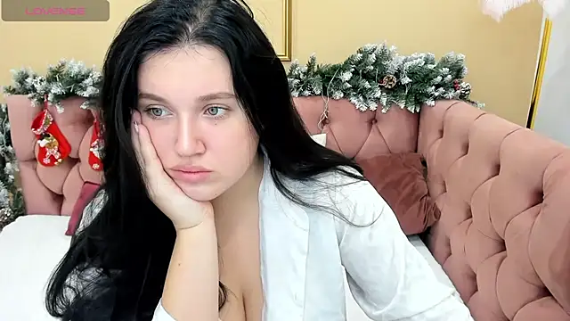 Kassandra  grey online show from 01.09.25