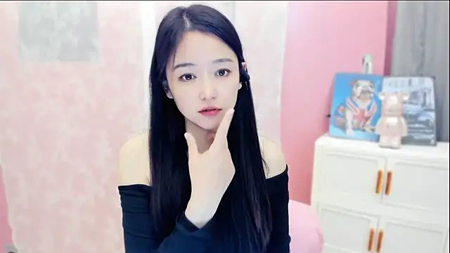 CN-Babycat online show from 10.14.25