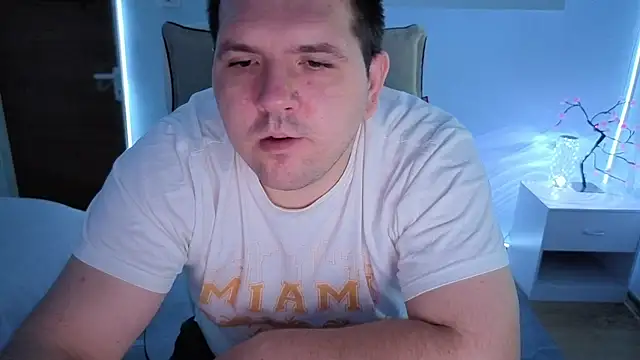 Snapshot of JasonJacks chatting on 07.15.26 JasonJacks online show from 07.15.26