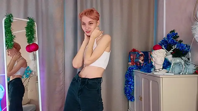 AlmeWood online show from 12.23.24